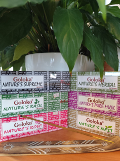 Dárková sada vonných tyčinek Goloka Nature’s + stojánek